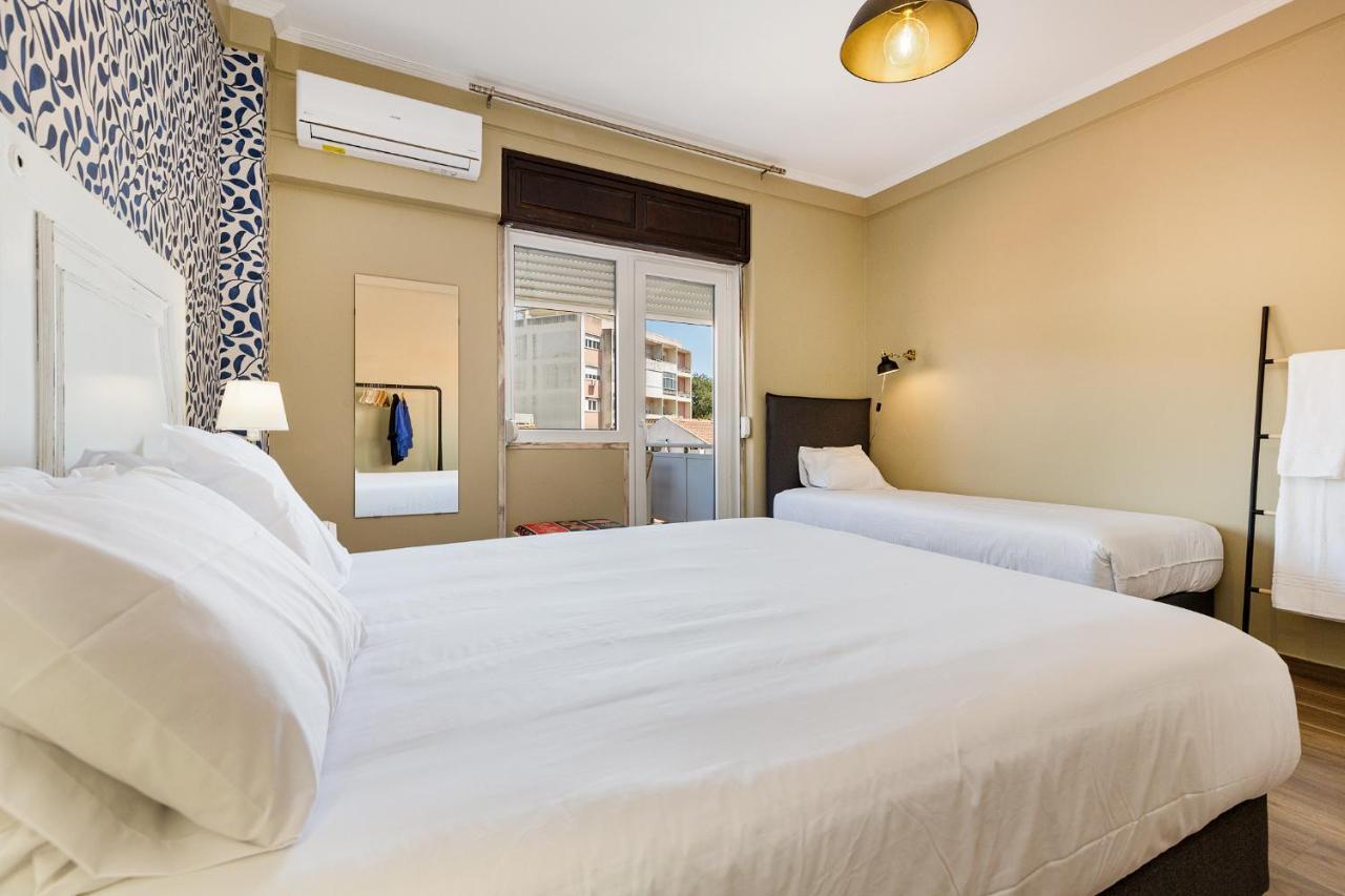 Deluxe Family Suite Balcony