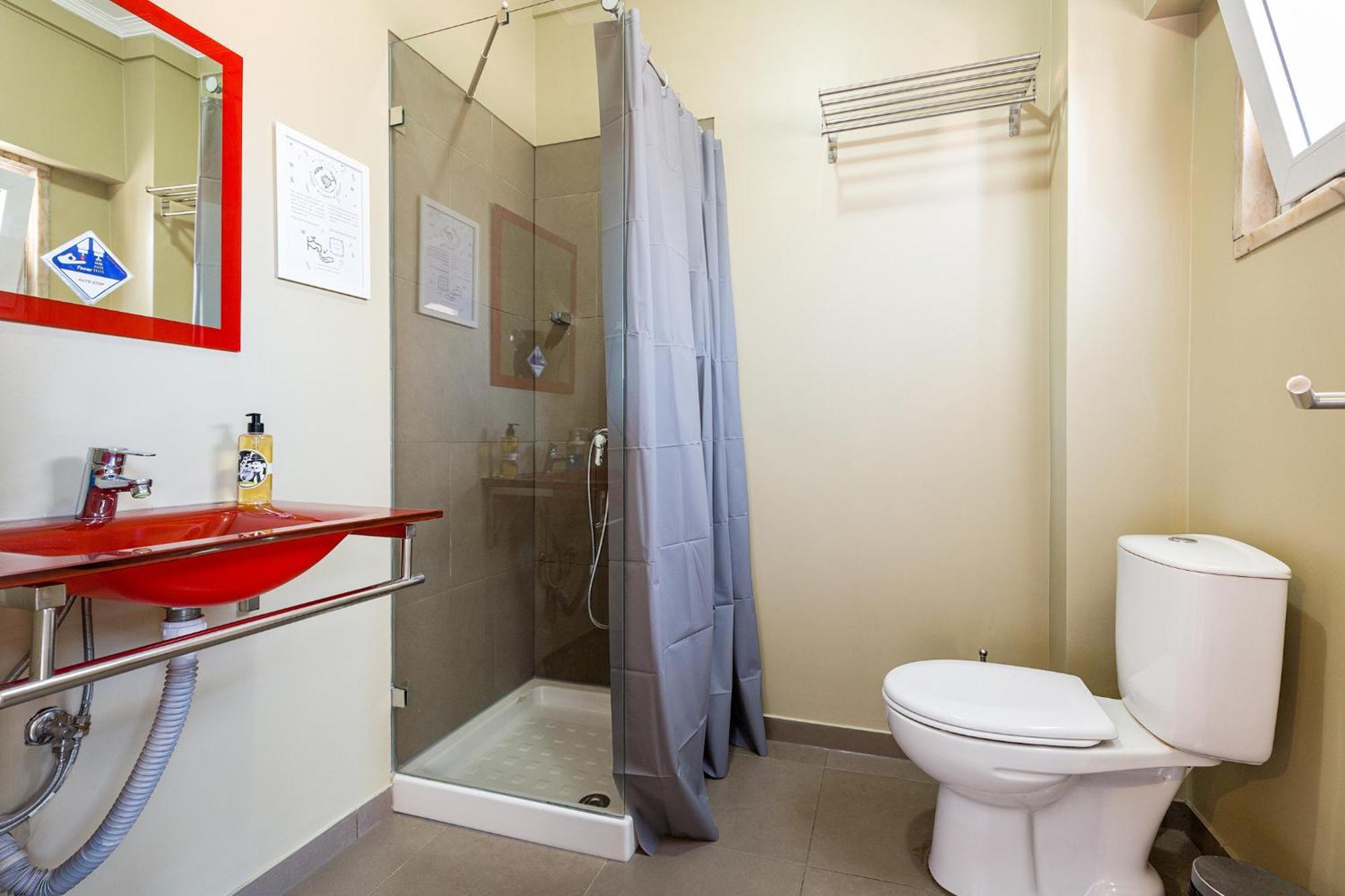 Double Room Private Bathroom