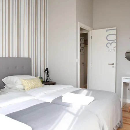 Flores Guest House-2